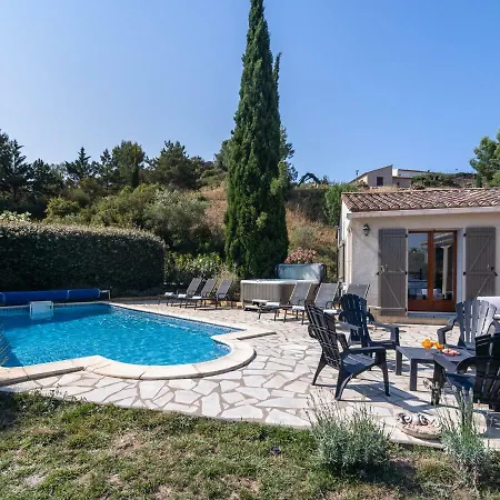 Luxury With Private Pool And Jacuzzi