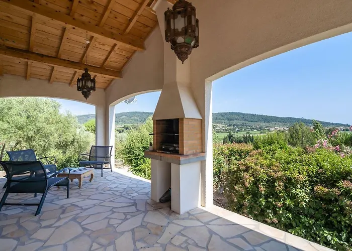 Relaxing Near & Beaches